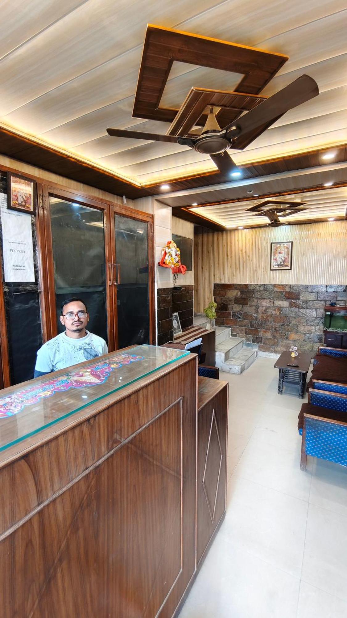 Rajdhani Guest House Faridabad Zewnętrze zdjęcie